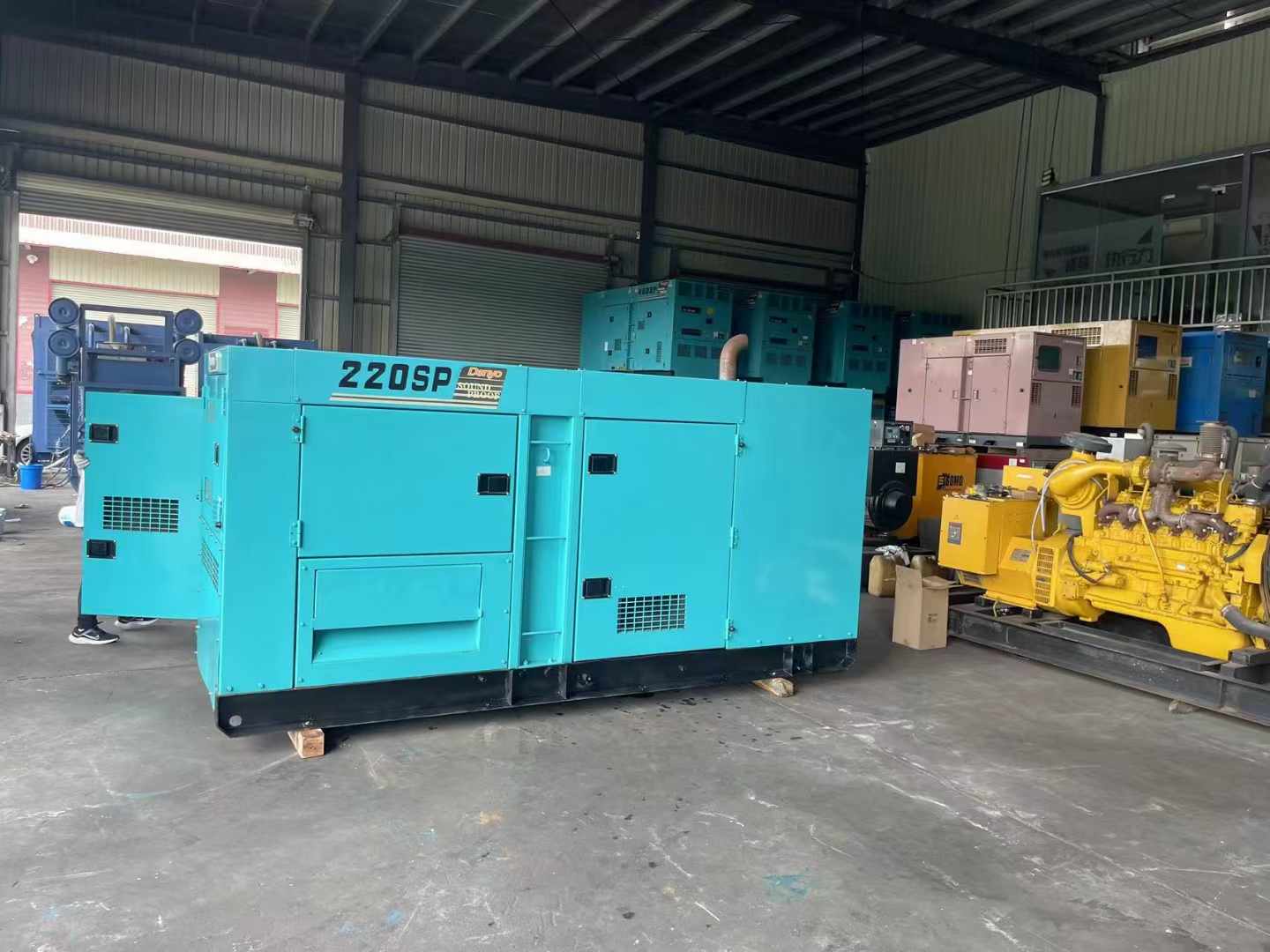 合山800kW 柴油发电机的输出电流波动范围是多少?